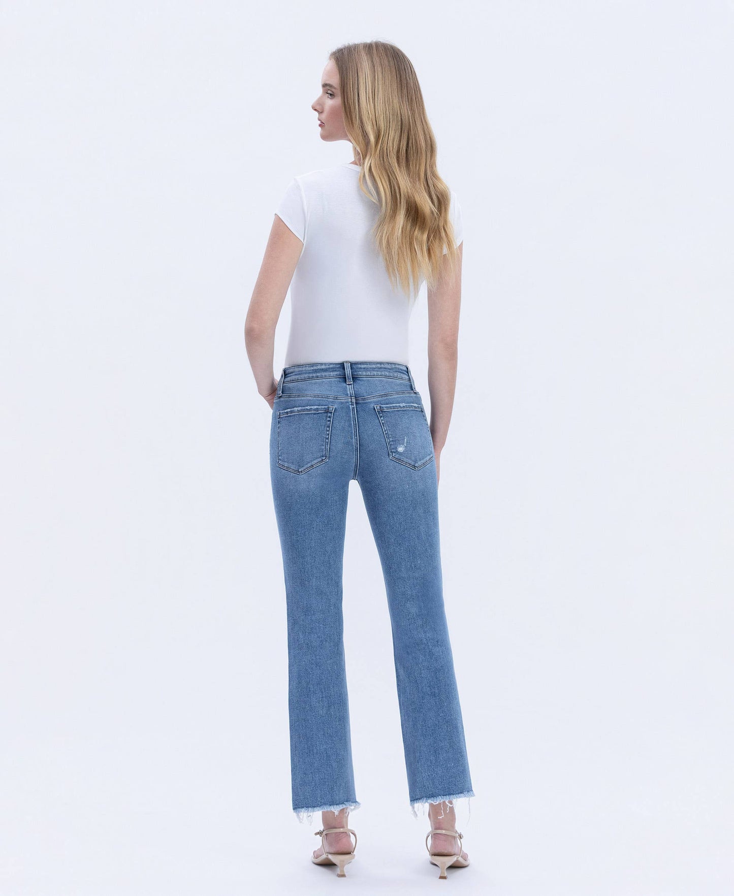 MID RISE RAW HEM CROP STRAIGHT JEANS V2750N