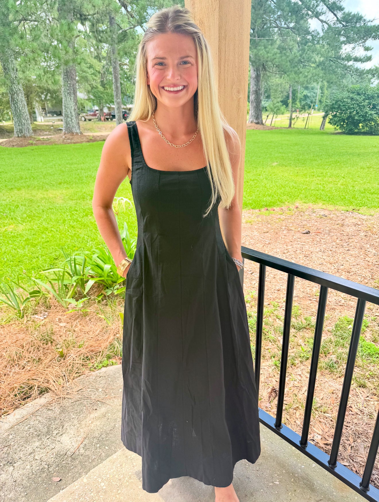 Linen Sleeveless Midi Dress