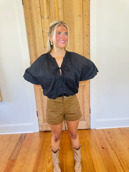 Solid Poplin Bubble Tie 3/4 Sleeve Top - Black