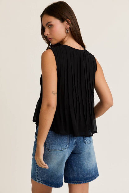 TUCK DETAIL SLEEVELESS TOP