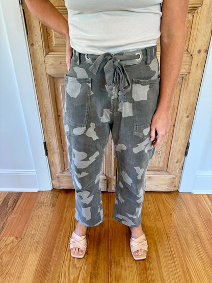Belted Camouflage Print Pants