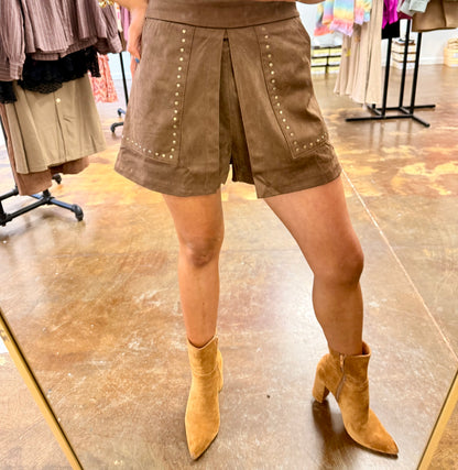 Studded Patch Front Pocket Shorts