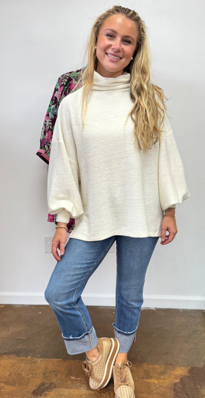 Mock Neck Balloon Sleeve Top