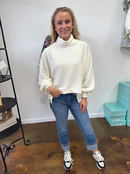 Mock Neck Balloon Sleeve Top