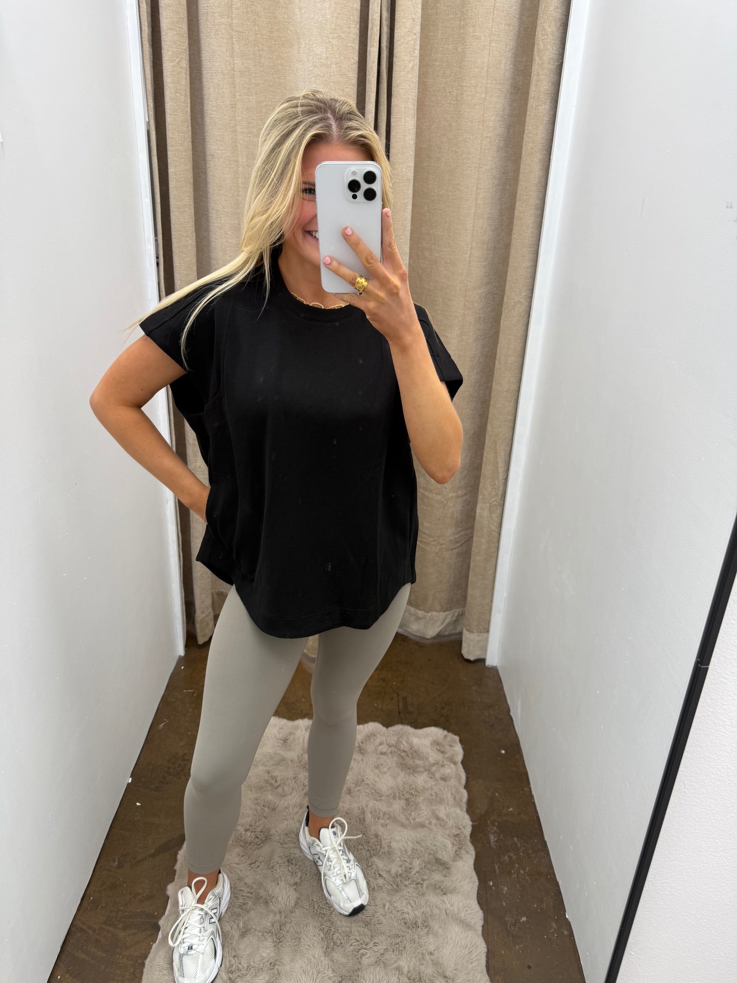 Oversized Sleeveless Structured Sweatshirt