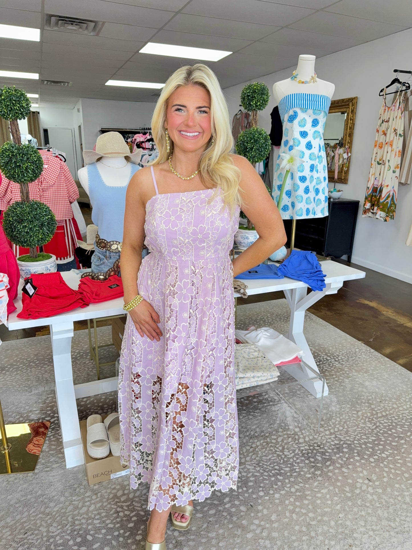 Sandy Flower Embroidery Midi Dress