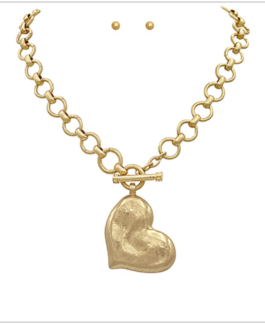 Vintage Gold Textured Heart Necklace Set
